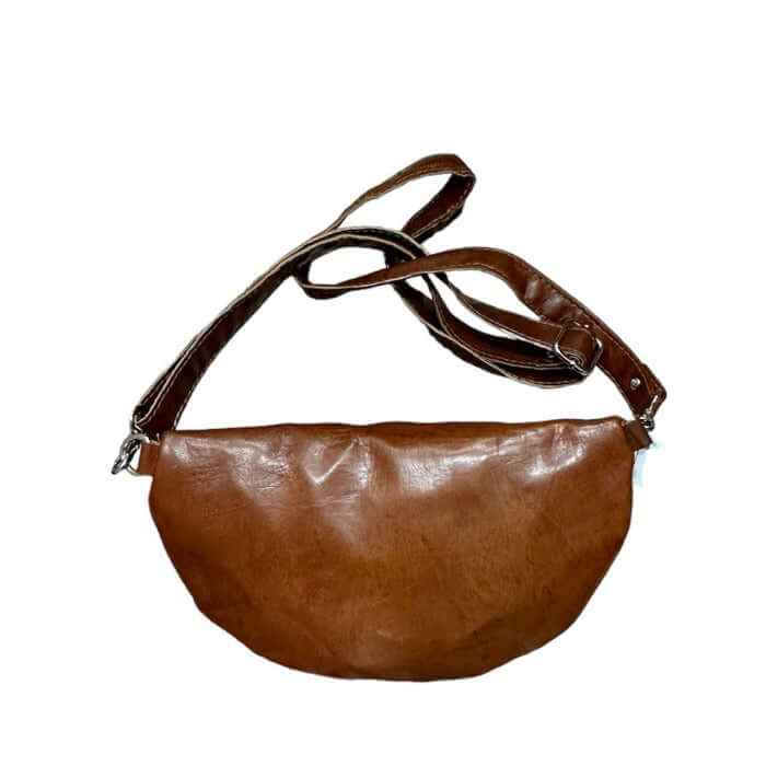 Bolso estilo shopper media luna de cuero para mujer